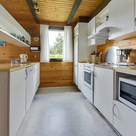 Hébergement de vacances Three-bedroom Holiday In *