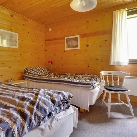 Hébergement de vacances Three-bedroom Holiday In *